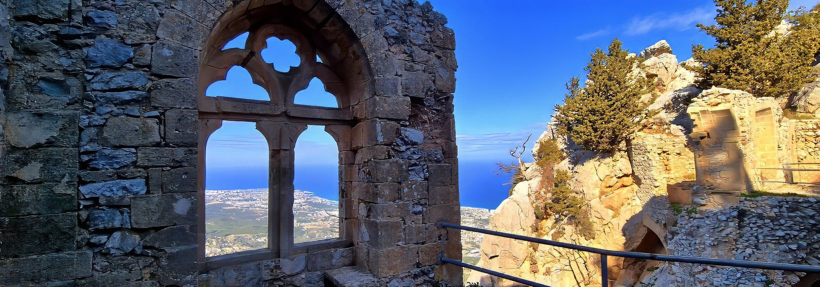 Šiaurės Kipro pažintis 20250117 120517 topaz denoise exposure sharpen