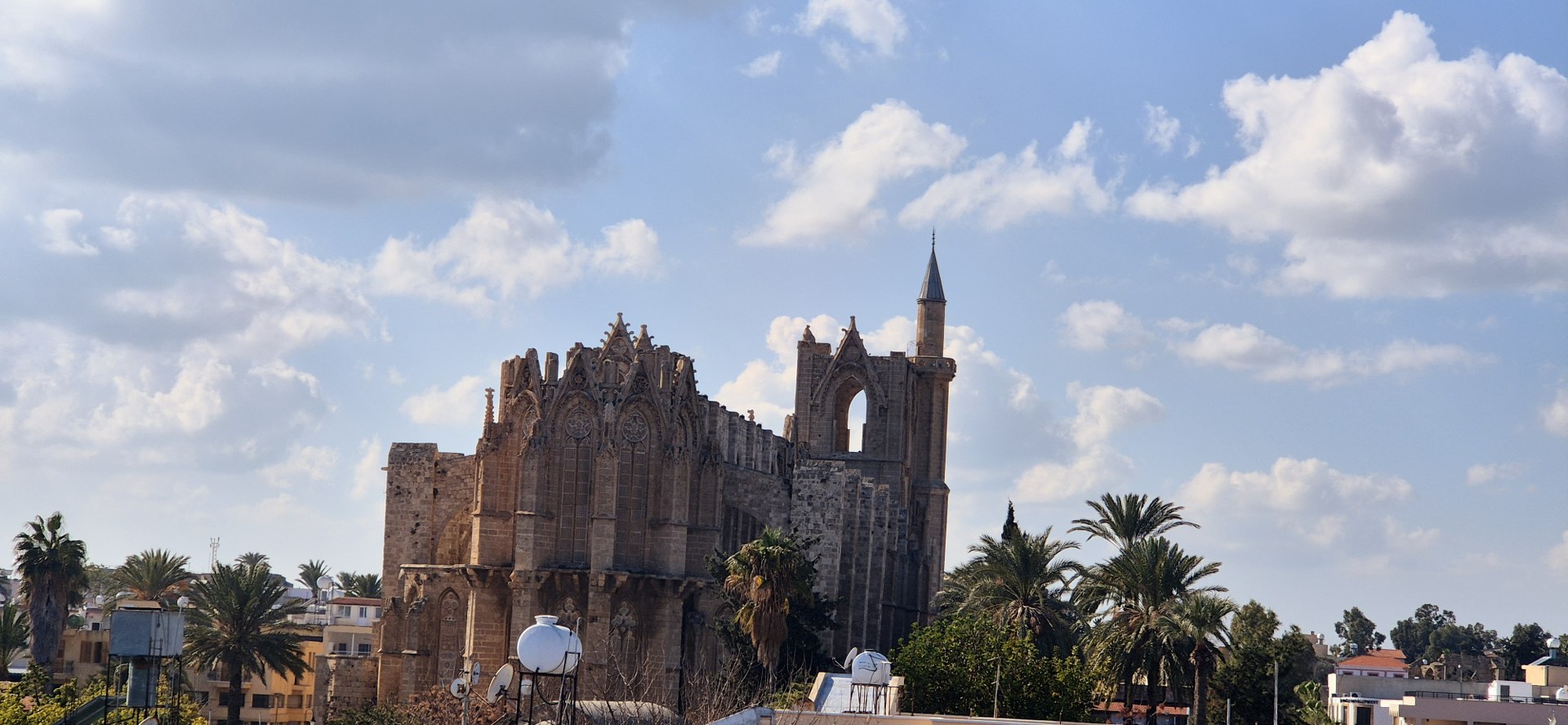 Šiaurės Kipro tvirtovės ir sustingęs miestas 20250127 125635